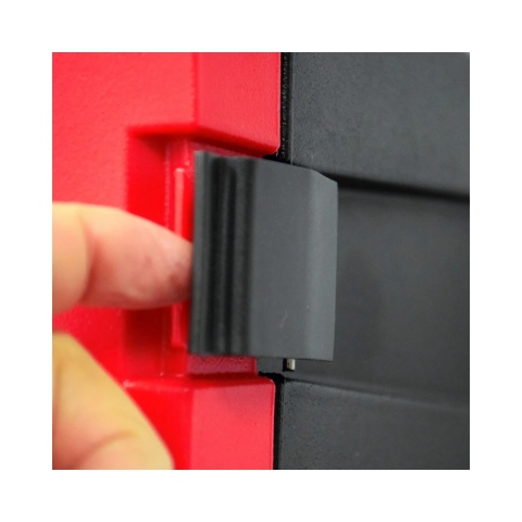 Szafka na gaśnice z tworzywa PE DIA-MONT z podstawą